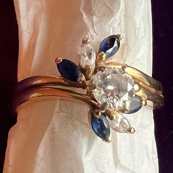 Diamond & Sapphire Wedding Set set in 14 Carat Gold. Size 6-1/2 - Picture 1 of 7